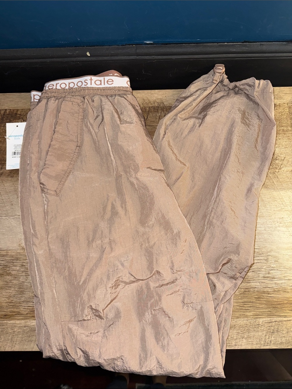 Medium Aeropostale Workout Pants